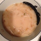 とんこつラーメン風スープ